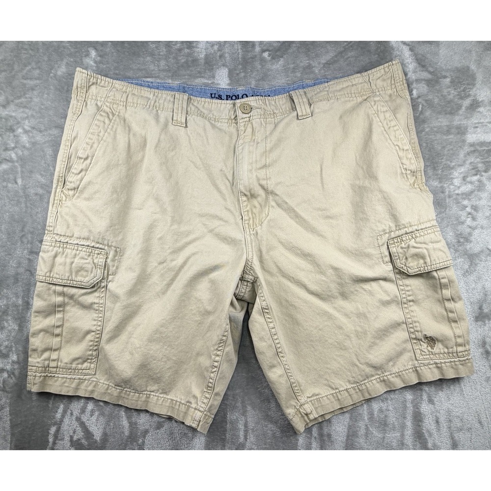 U.S Polo Assn Cargo Shorts Mens 44 Khaki Beige Button Logo Embroidered